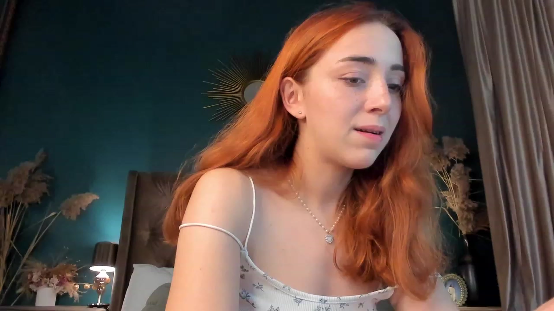Gallery image thumbnail from ElsaYoung's myfreecams stream on, 10/13/2023, 16:00 image 17 of 20