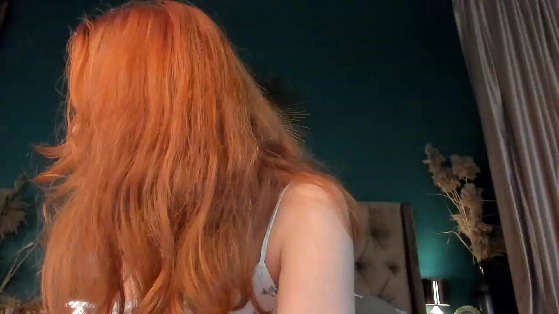Gallery image thumbnail from ElsaYoung's myfreecams stream on, 10/13/2023, 19:00 image 8 of 20