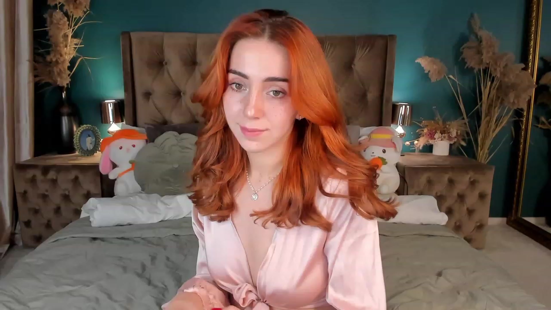 Gallery image thumbnail from ElsaYoung's myfreecams stream on, 10/19/2023, 16:57 image 7 of 20