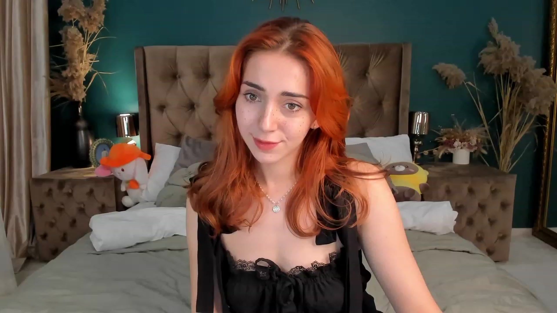 Gallery image thumbnail from ElsaYoung's myfreecams stream on, 10/20/2023, 14:29 image 5 of 20