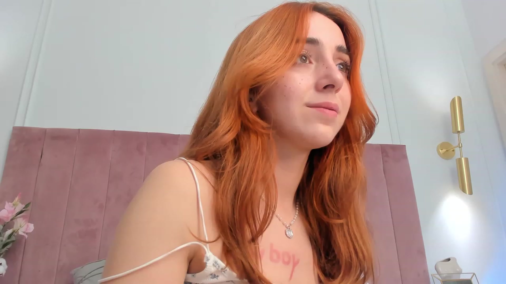 Gallery image thumbnail from ElsaYoung's myfreecams stream on, 10/23/2023, 02:27 image 2 of 20