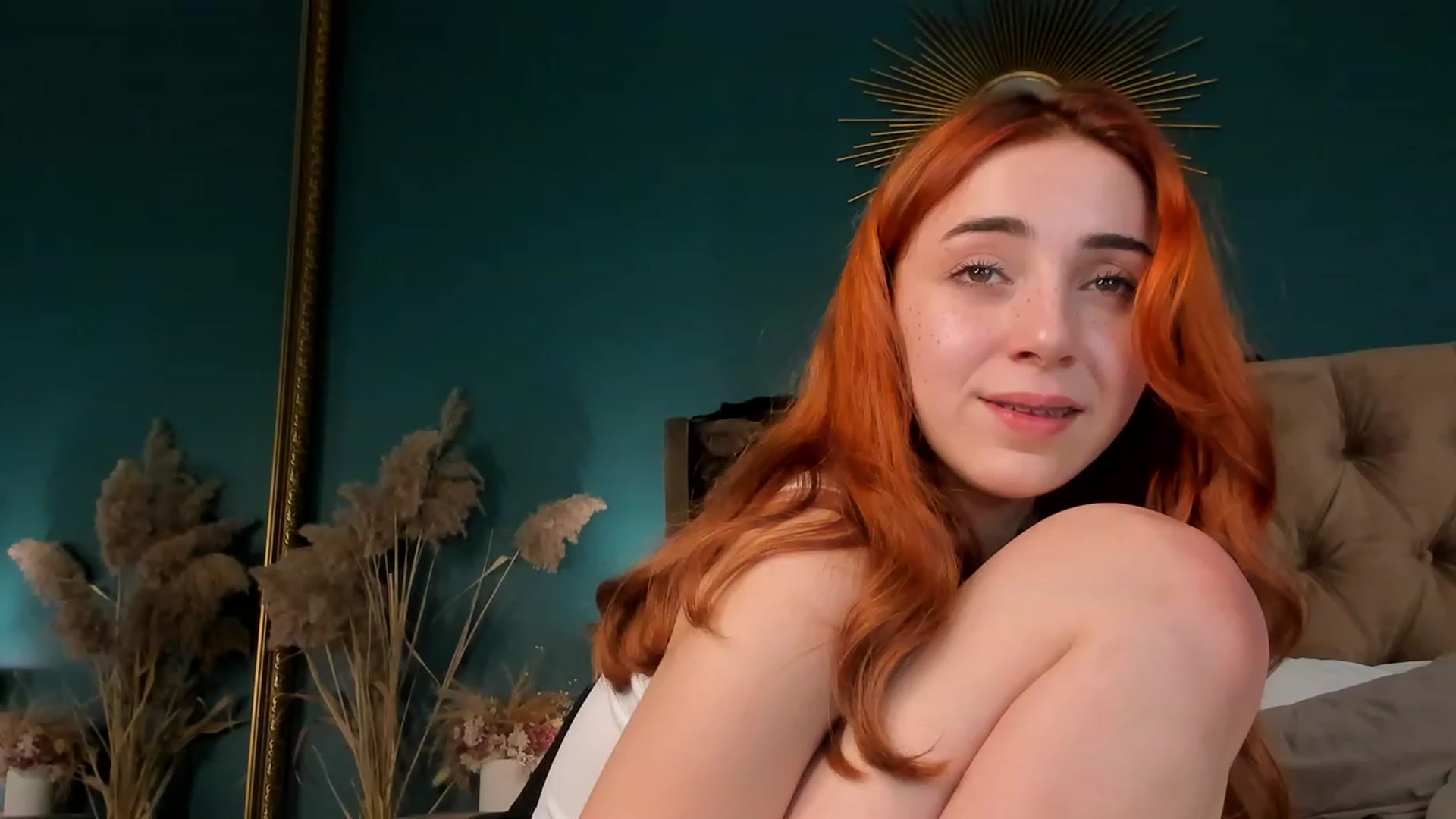 Gallery image thumbnail from ElsaYoung's myfreecams stream on, 10/25/2023, 17:18 image 7 of 20