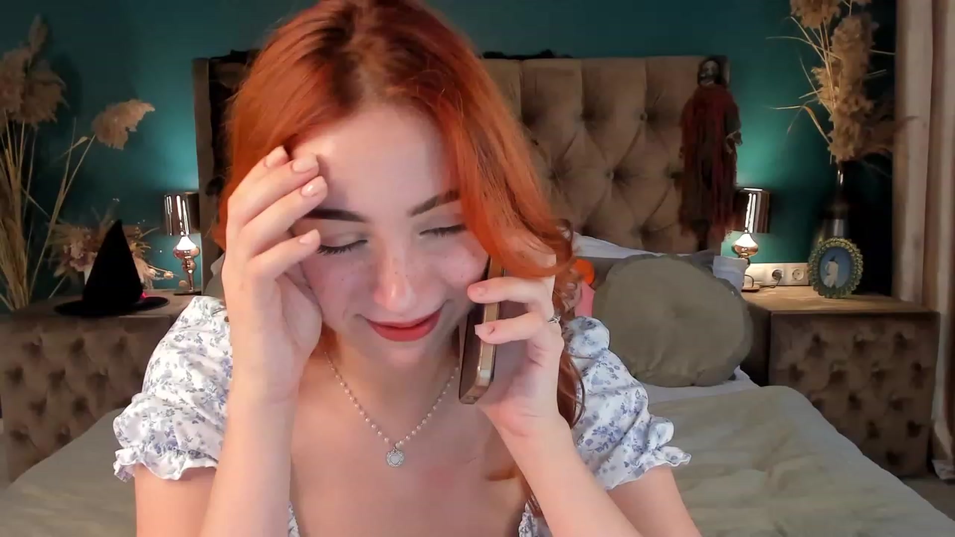 Gallery image thumbnail from ElsaYoung's myfreecams stream on, 10/26/2023, 13:24 image 11 of 20