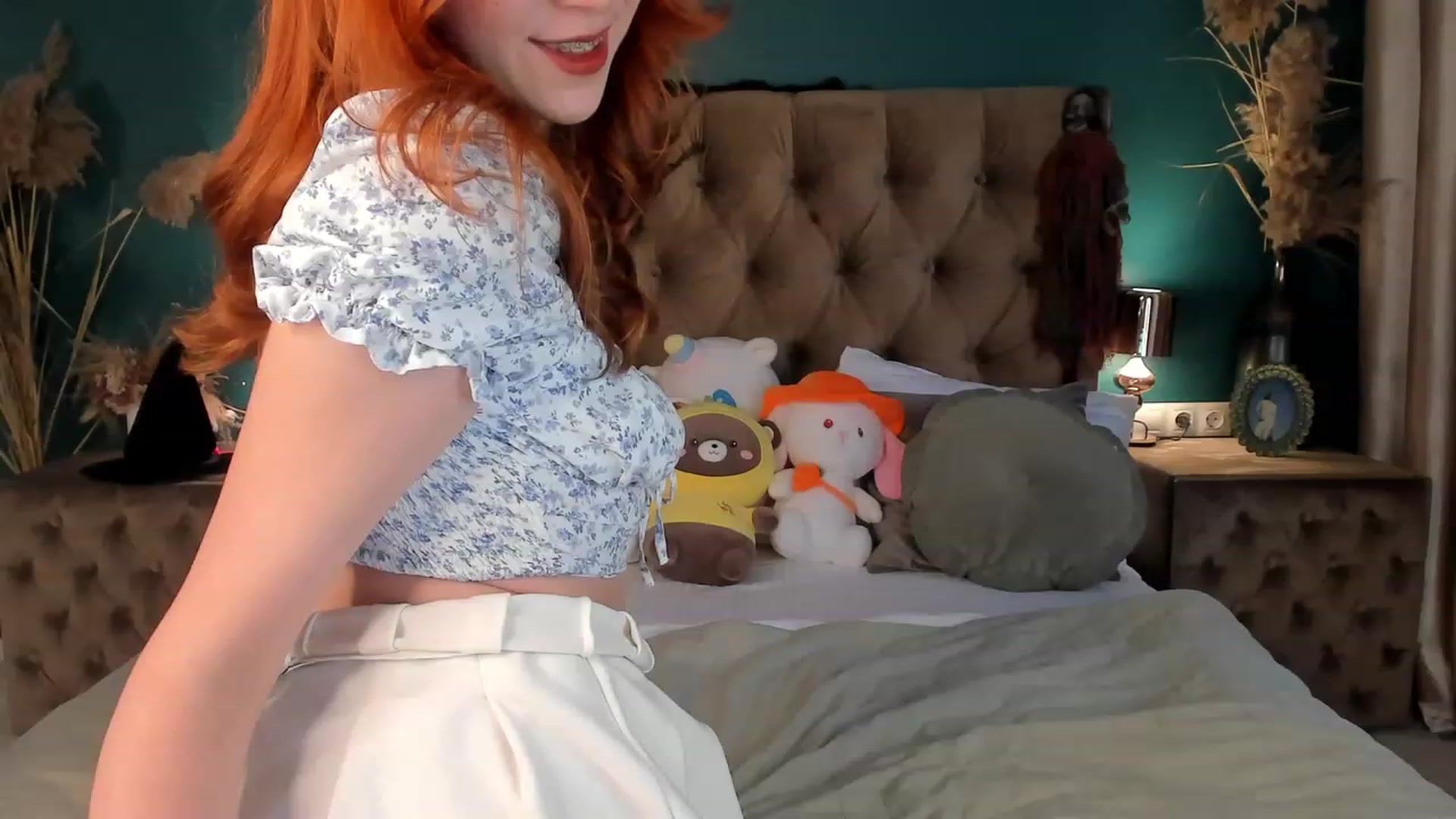 Gallery image thumbnail from ElsaYoung's myfreecams stream on, 10/26/2023, 13:24 image 3 of 20