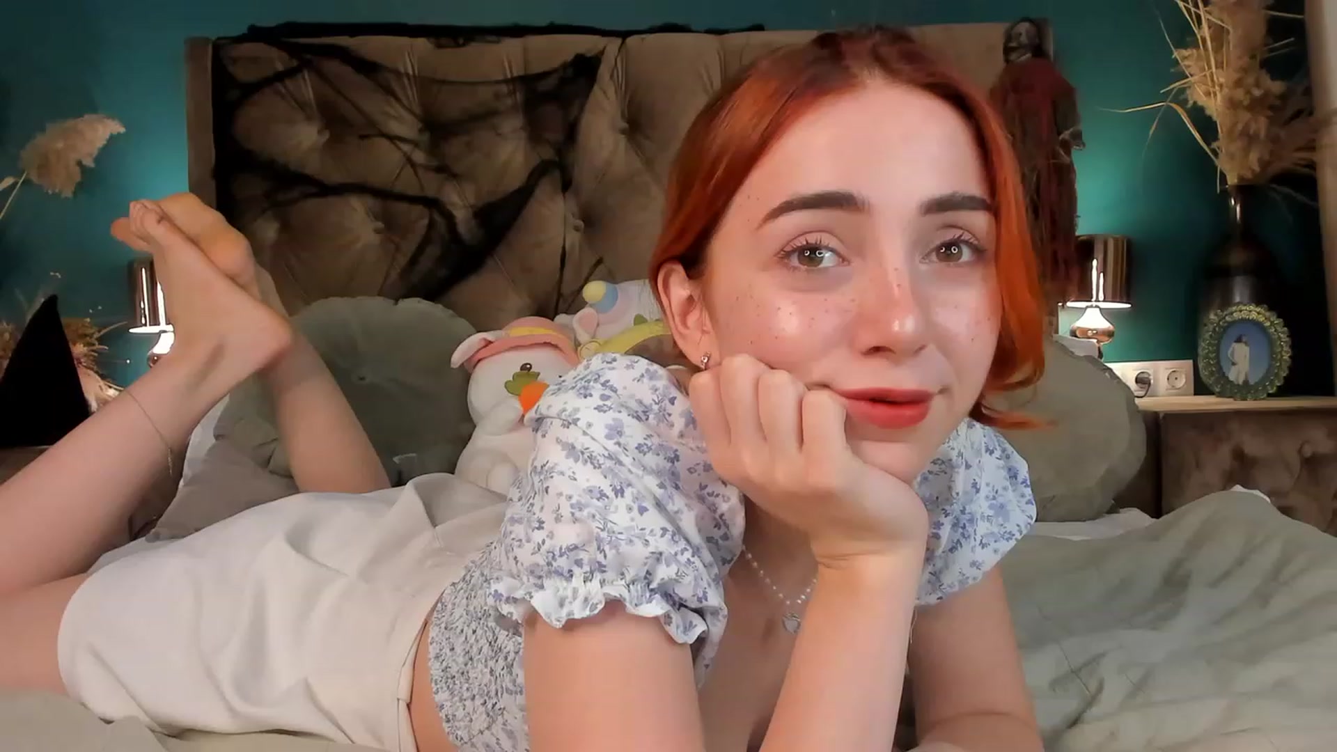 Gallery image thumbnail from ElsaYoung's myfreecams stream on, 10/26/2023, 17:08 image 4 of 20