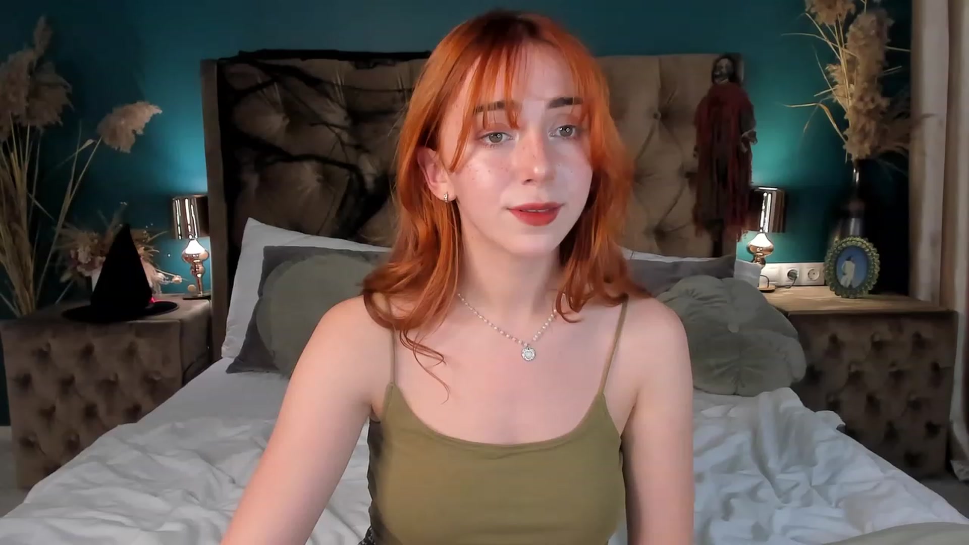 Gallery image thumbnail from ElsaYoung's myfreecams stream on, 10/27/2023, 12:59 image 20 of 20