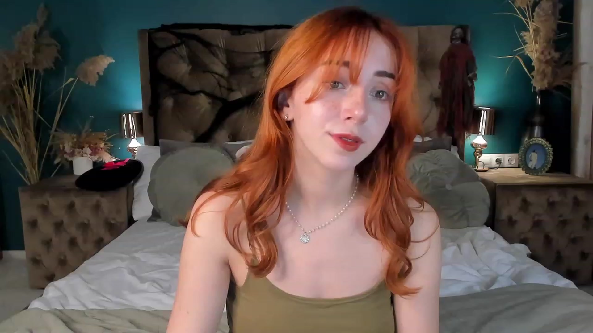 Gallery image thumbnail from ElsaYoung's myfreecams stream on, 10/27/2023, 15:39 image 8 of 20