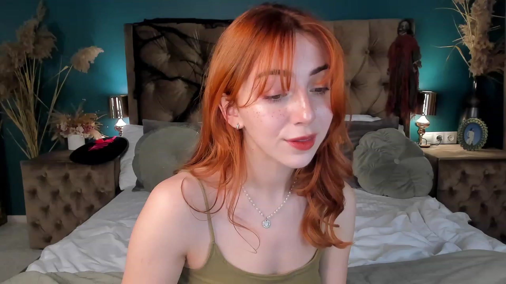 Gallery image thumbnail from ElsaYoung's myfreecams stream on, 10/27/2023, 15:39 image 20 of 20