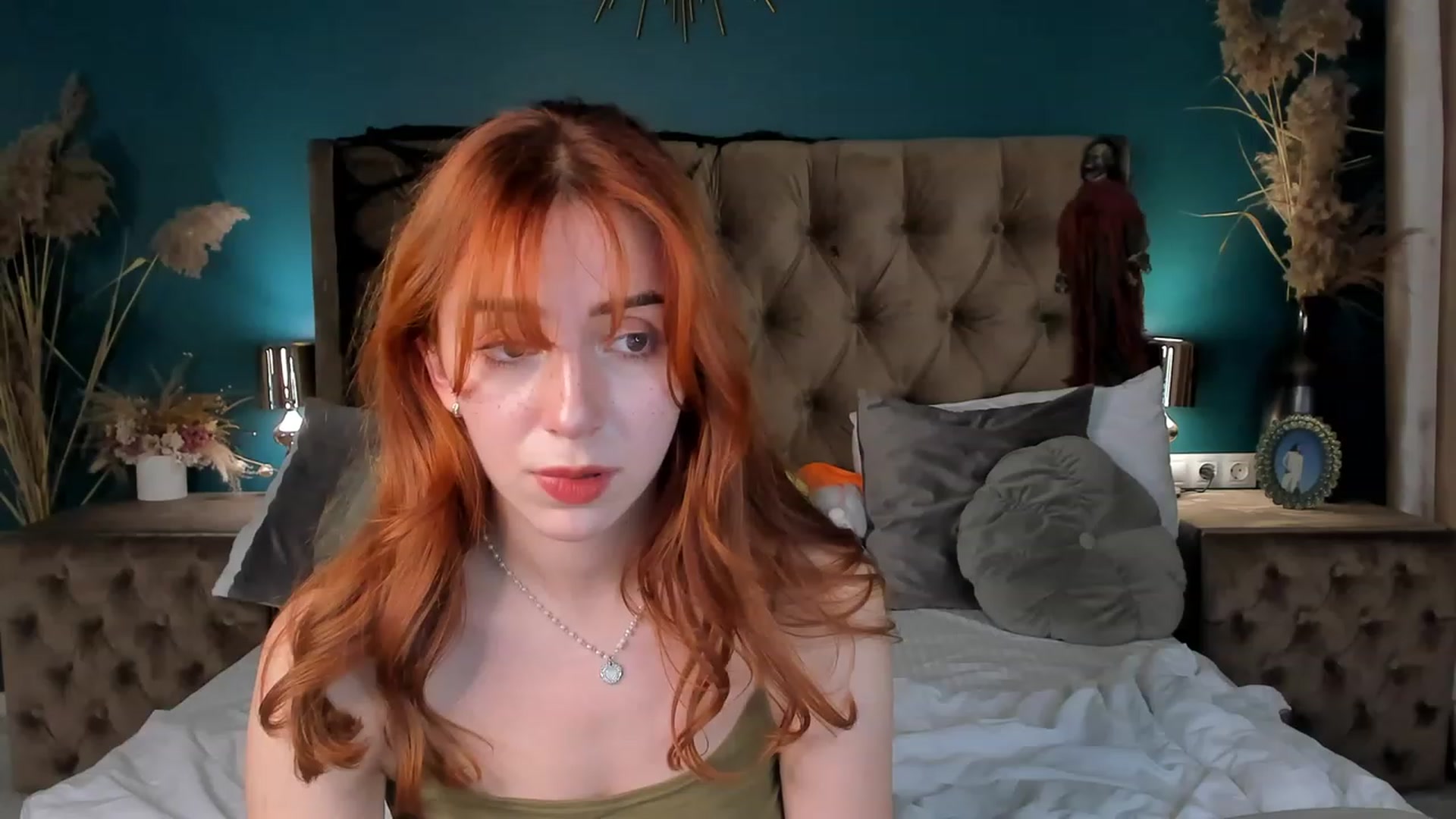 Gallery image thumbnail from ElsaYoung's myfreecams stream on, 10/27/2023, 16:20 image 20 of 20