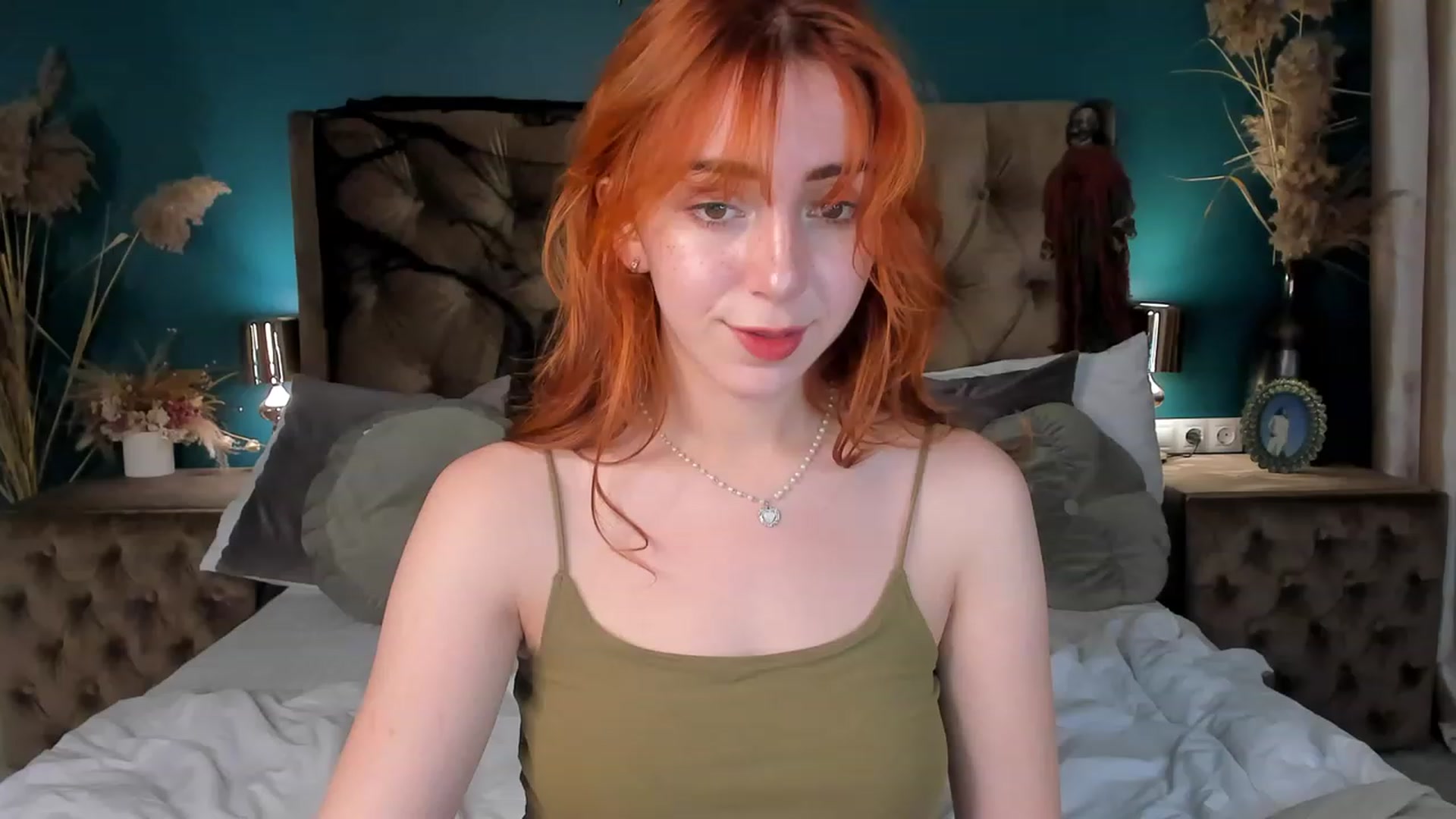 Gallery image thumbnail from ElsaYoung's myfreecams stream on, 10/27/2023, 17:28 image 19 of 20