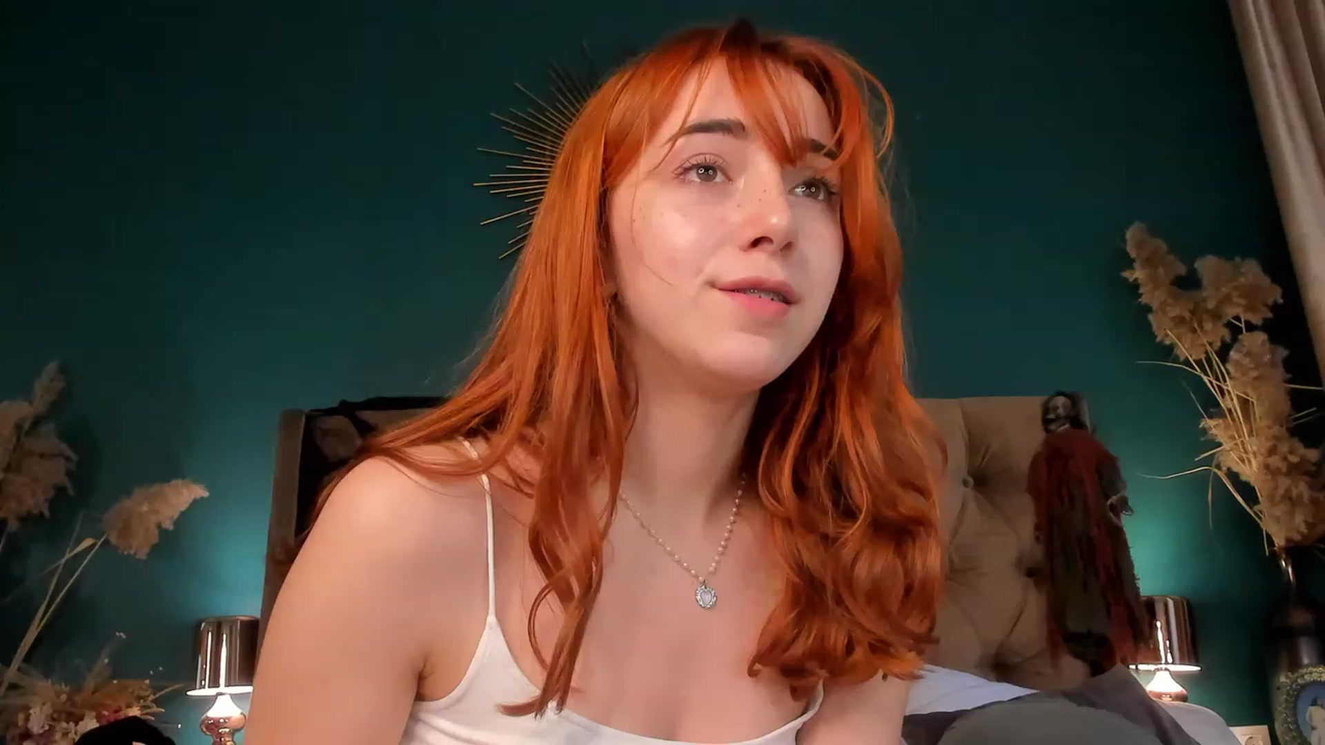 Gallery image thumbnail from ElsaYoung's myfreecams stream on, 10/28/2023, 11:49 image 11 of 20