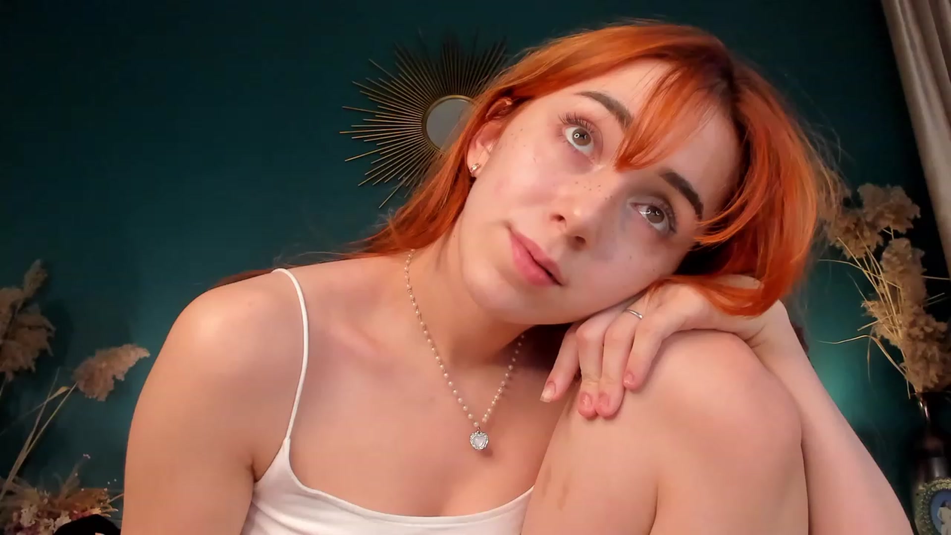 Gallery image thumbnail from ElsaYoung's myfreecams stream on, 10/28/2023, 11:49 image 9 of 20