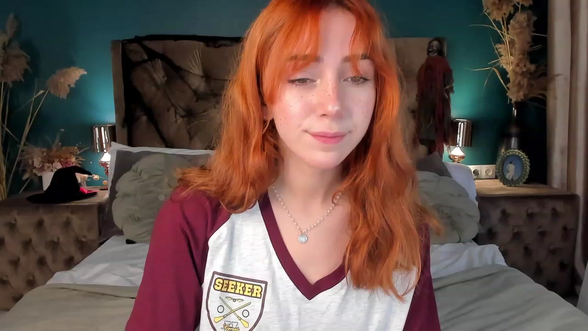 Gallery image thumbnail from ElsaYoung's myfreecams stream on, 10/29/2023, 06:53 image 4 of 20