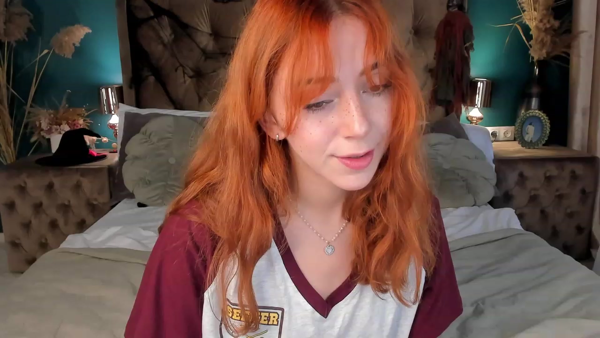 Gallery image thumbnail from ElsaYoung's myfreecams stream on, 10/29/2023, 06:53 image 19 of 20