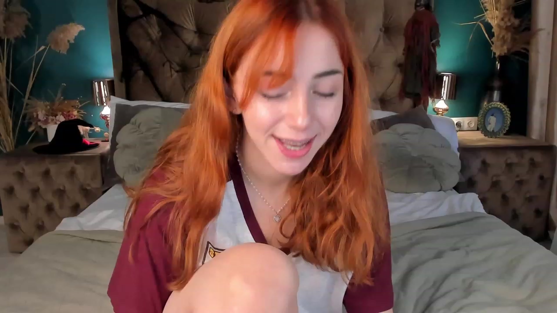 Gallery image thumbnail from ElsaYoung's myfreecams stream on, 10/29/2023, 07:14 image 6 of 20