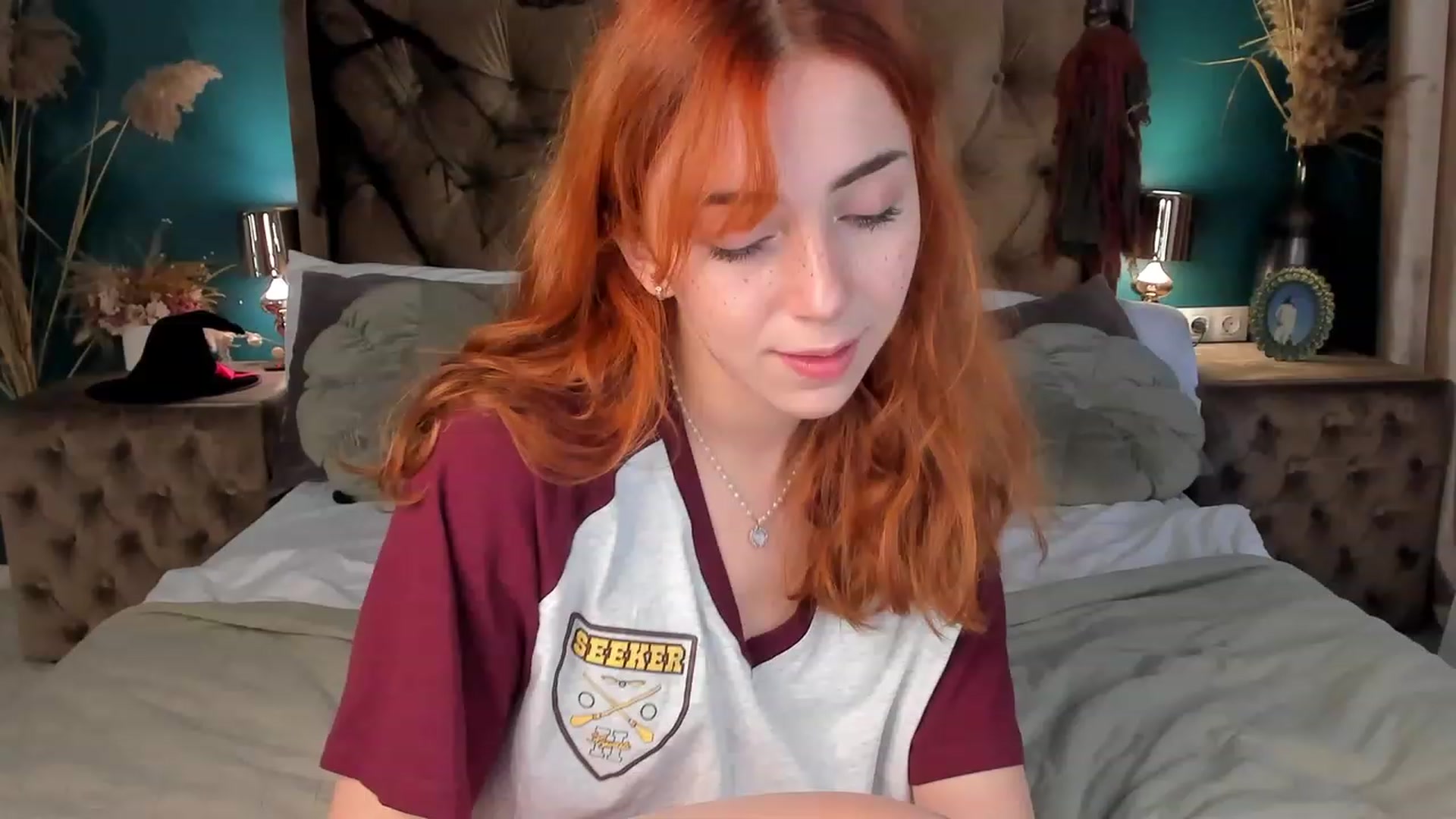 Gallery image thumbnail from ElsaYoung's myfreecams stream on, 10/29/2023, 07:14 image 4 of 20