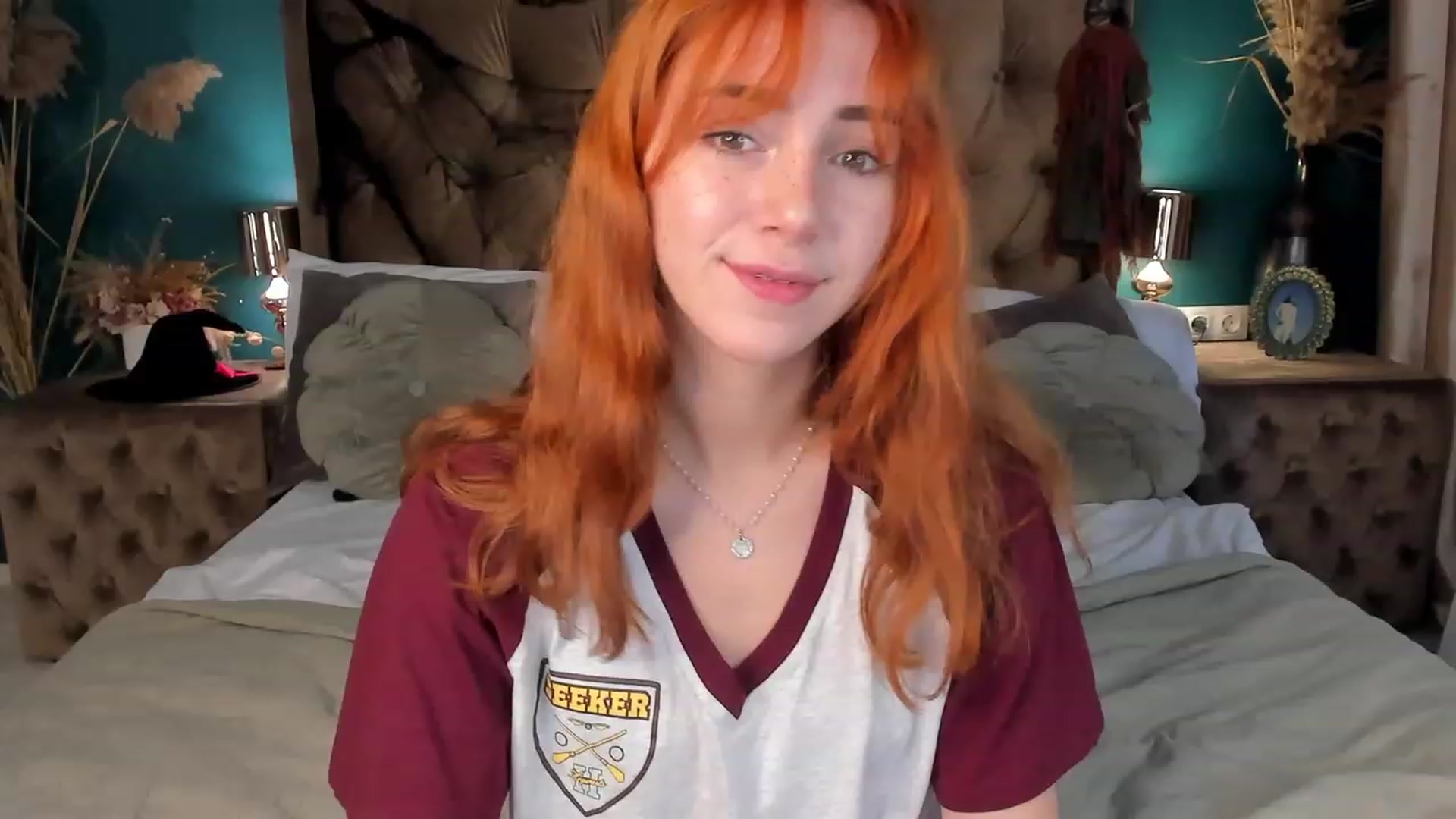 Gallery image thumbnail from ElsaYoung's myfreecams stream on, 10/29/2023, 07:14 image 2 of 20