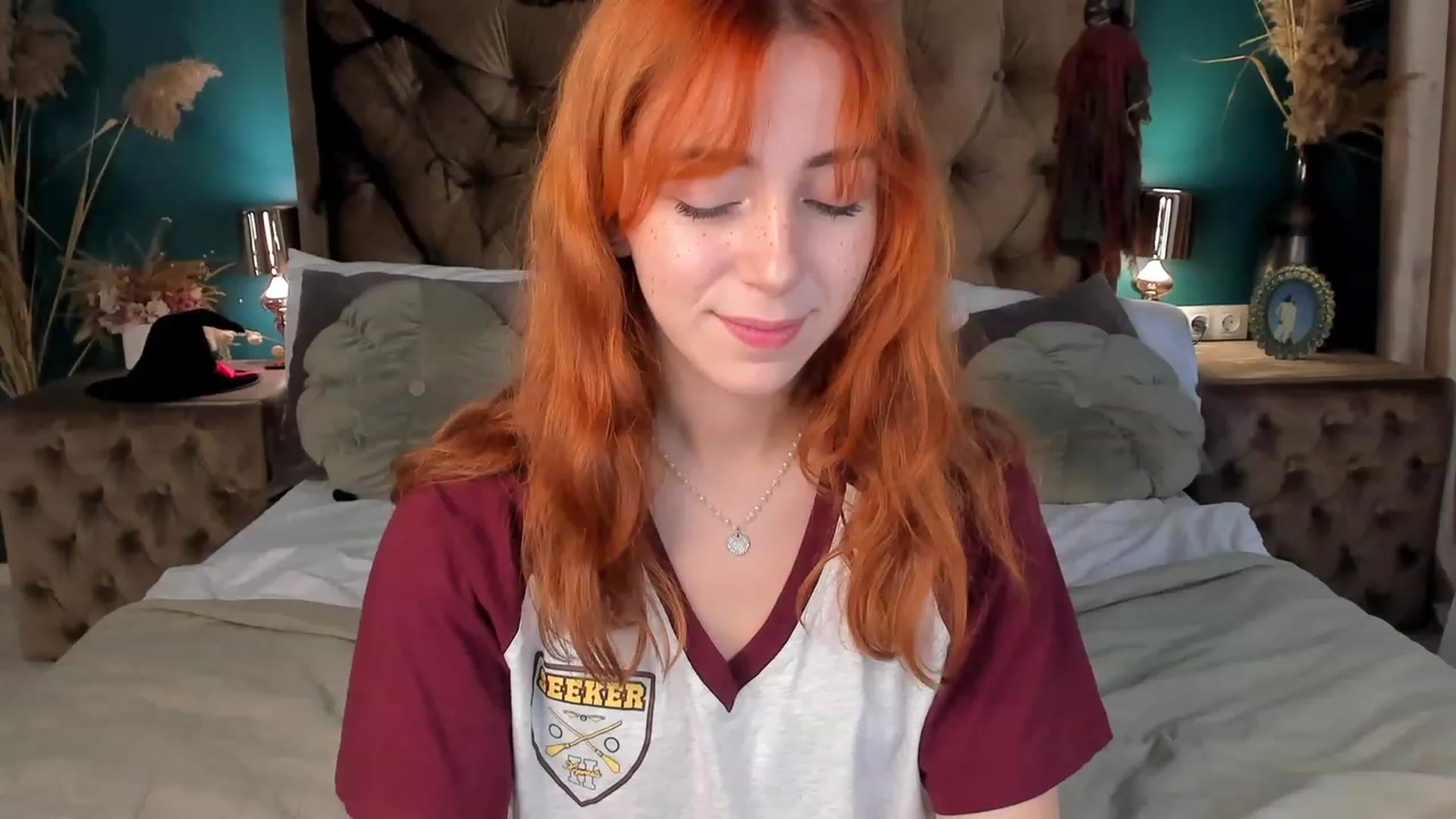 Gallery image thumbnail from ElsaYoung's myfreecams stream on, 10/29/2023, 07:14 image 3 of 20