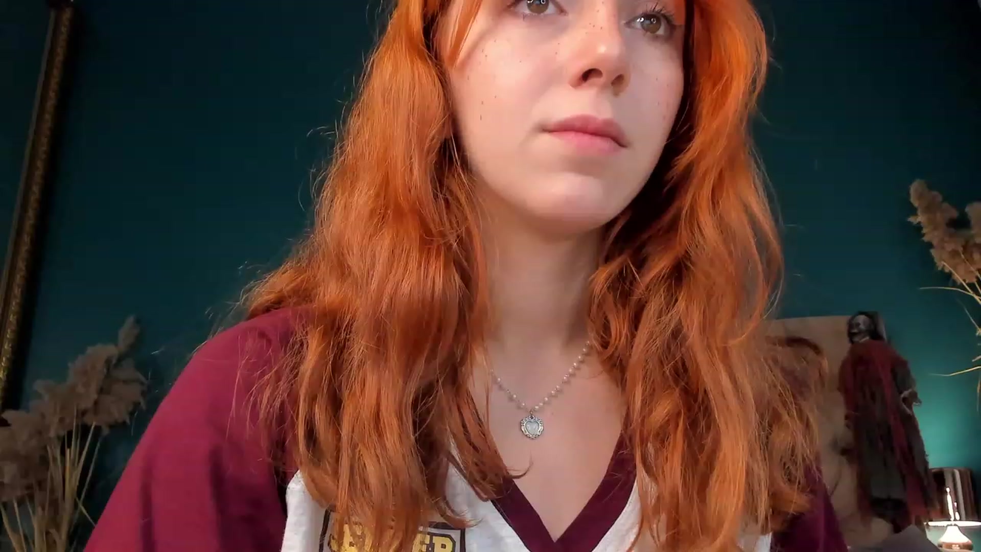 Gallery image thumbnail from ElsaYoung's myfreecams stream on, 10/29/2023, 07:14 image 18 of 20