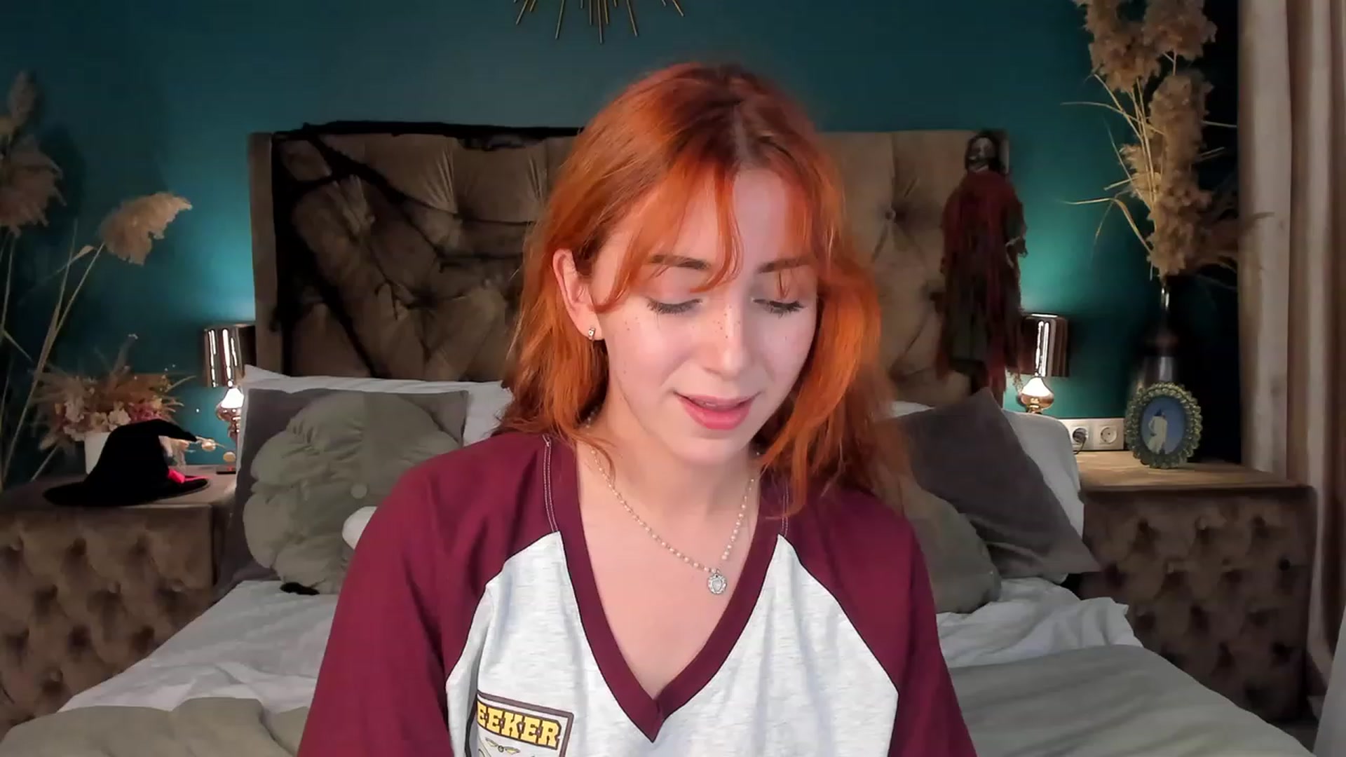 Gallery image thumbnail from ElsaYoung's myfreecams stream on, 10/29/2023, 08:59 image 2 of 20