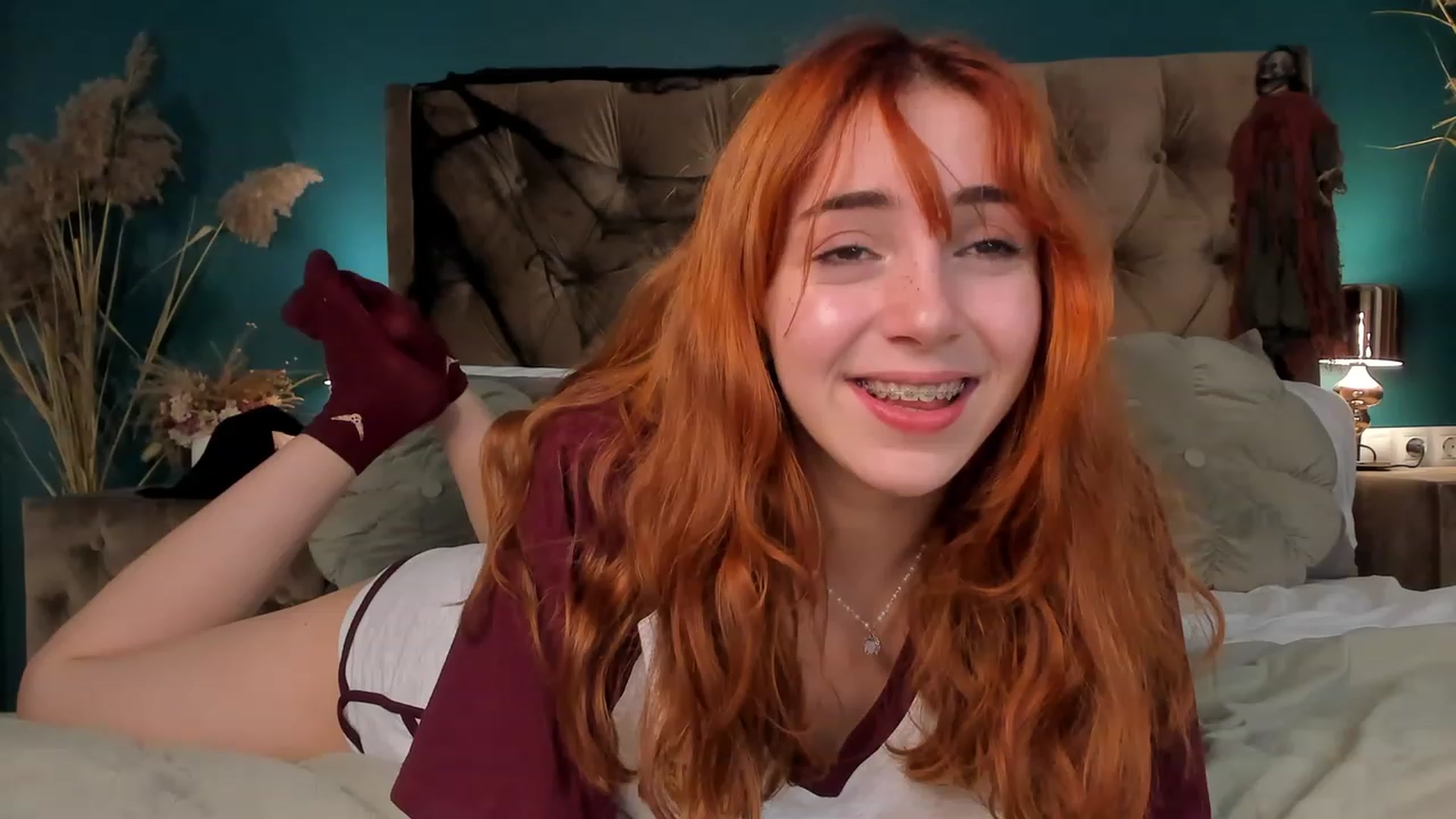 Gallery image thumbnail from ElsaYoung's myfreecams stream on, 10/29/2023, 11:57 image 9 of 20