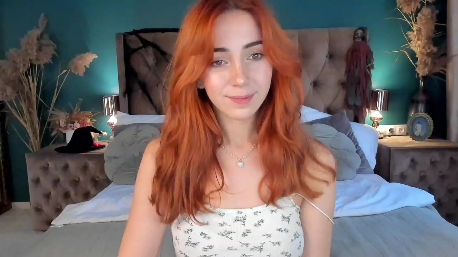 Gallery image thumbnail from ElsaYoung's myfreecams stream on, 11/01/2023, 13:52 image 2 of 20
