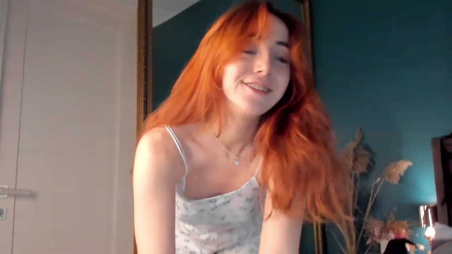 Gallery image thumbnail from ElsaYoung's myfreecams stream on, 11/01/2023, 14:41 image 15 of 20