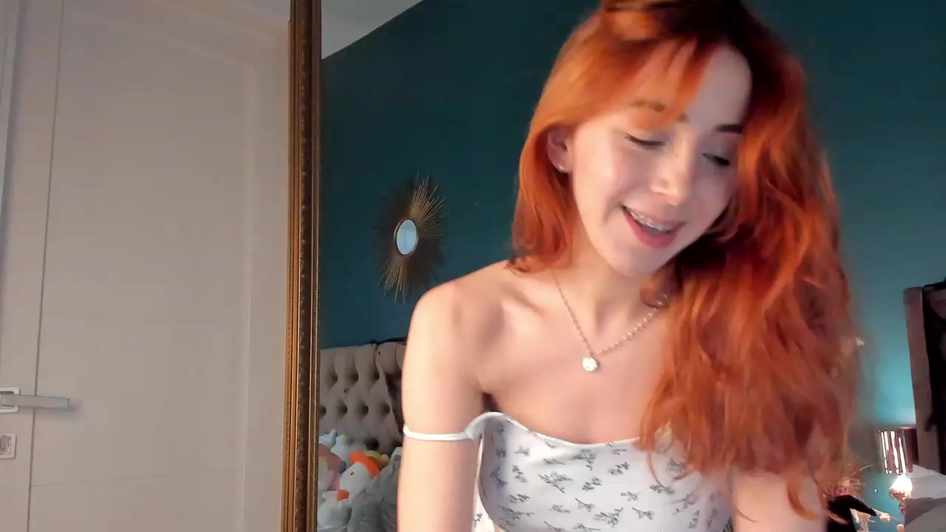 Gallery image thumbnail from ElsaYoung's myfreecams stream on, 11/01/2023, 14:41 image 3 of 20