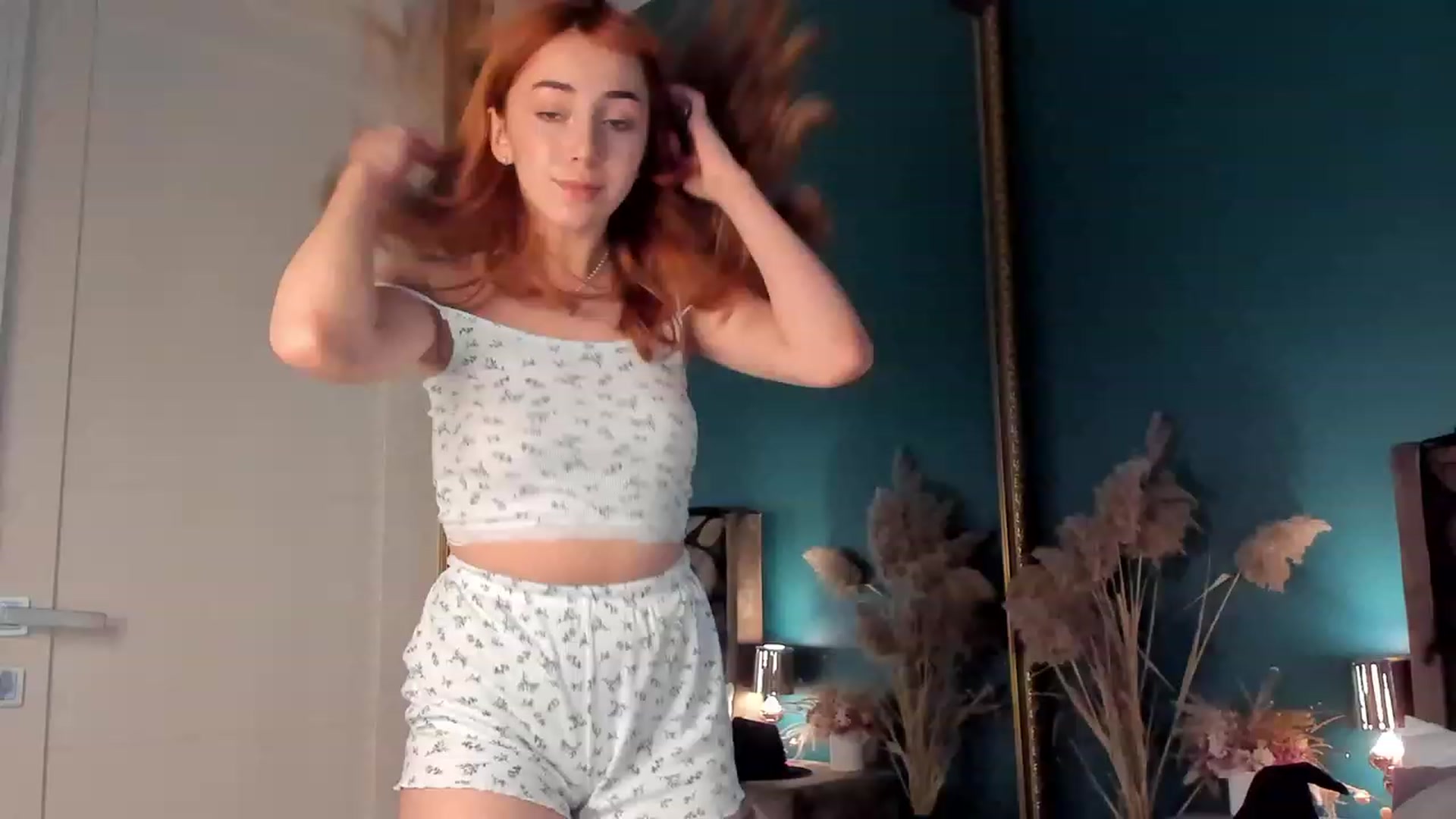 Gallery image thumbnail from ElsaYoung's myfreecams stream on, 11/01/2023, 14:41 image 2 of 20