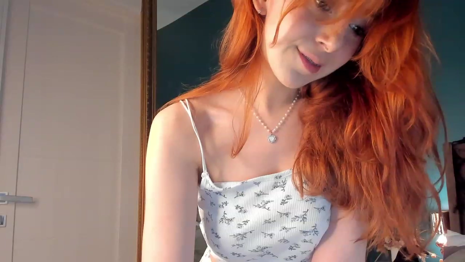 Gallery image thumbnail from ElsaYoung's myfreecams stream on, 11/01/2023, 14:41 image 18 of 20