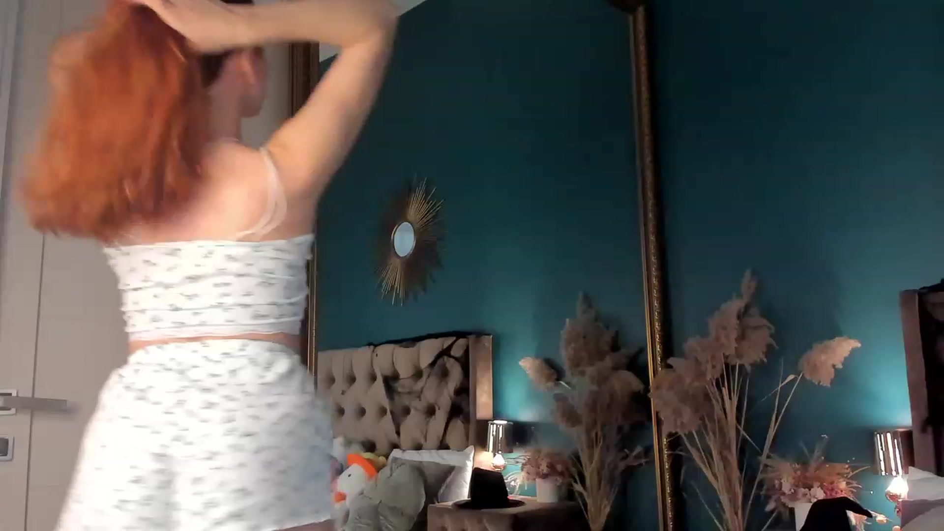 Gallery image thumbnail from ElsaYoung's myfreecams stream on, 11/01/2023, 14:41 image 12 of 20