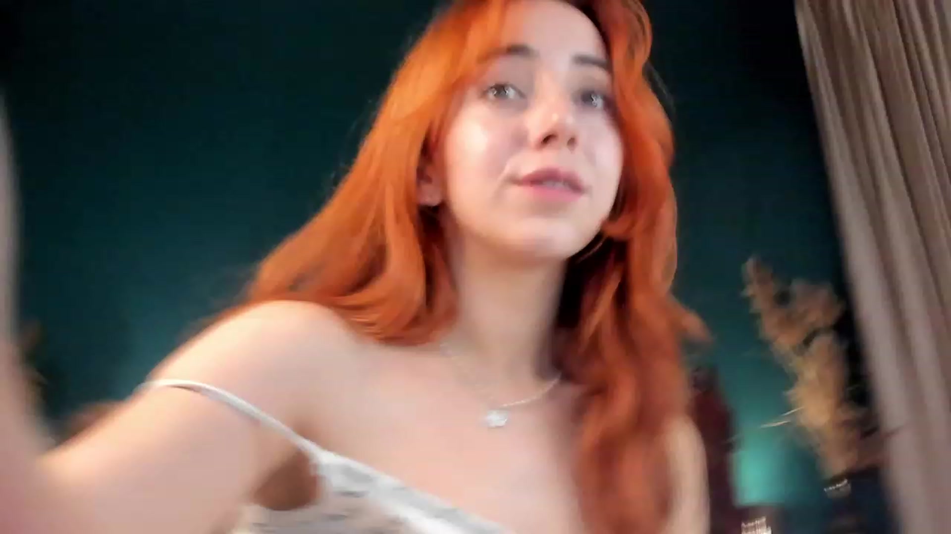 Gallery image thumbnail from ElsaYoung's myfreecams stream on, 11/01/2023, 20:17 image 2 of 20