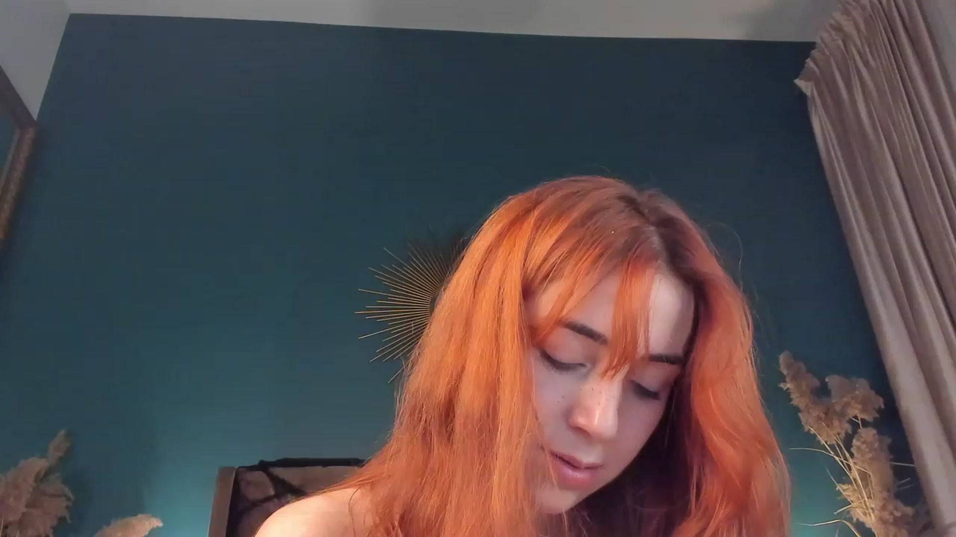 Gallery image thumbnail from ElsaYoung's myfreecams stream on, 11/01/2023, 20:17 image 7 of 20