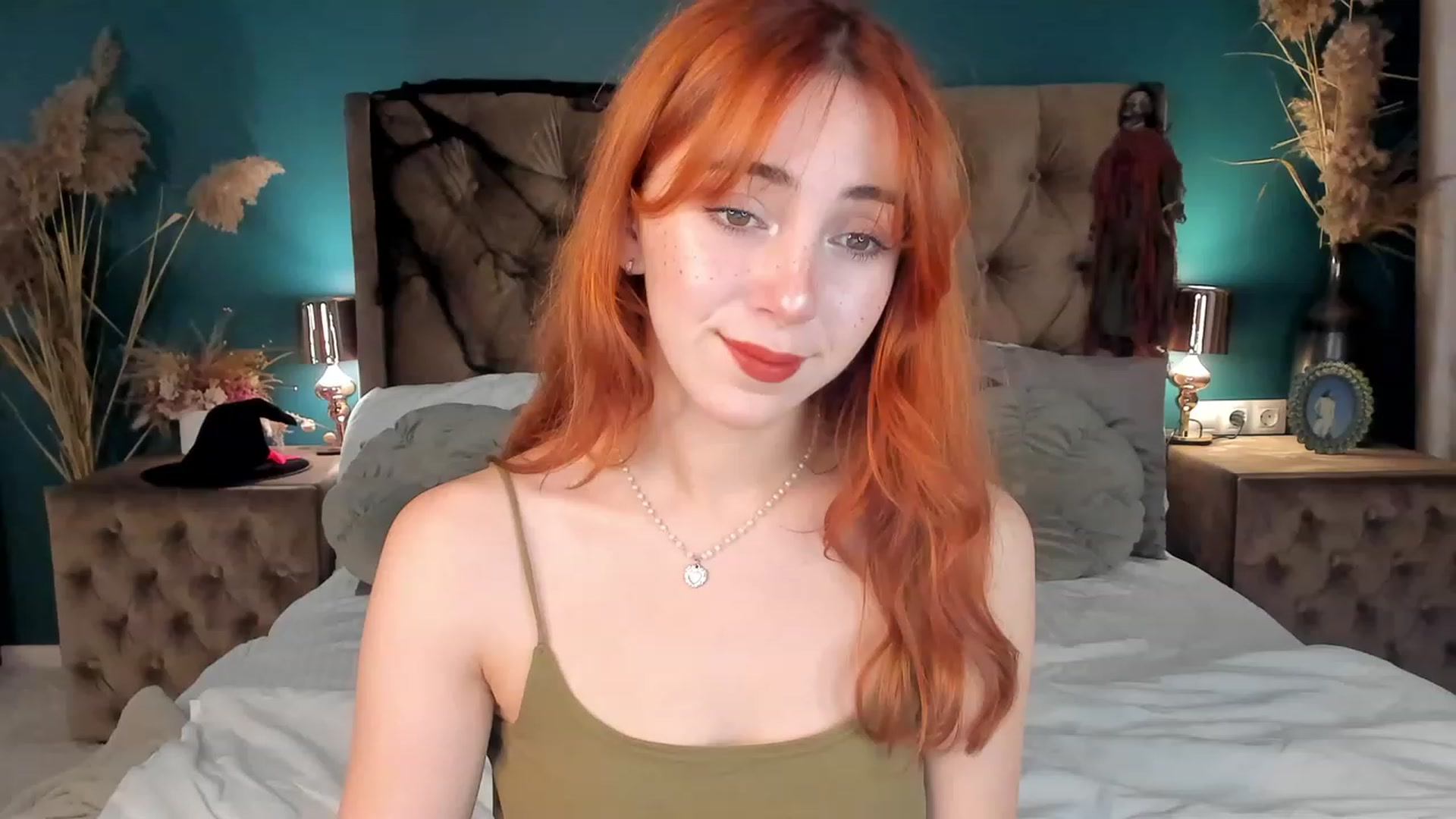 Gallery image thumbnail from ElsaYoung's myfreecams stream on, 11/02/2023, 13:45 image 5 of 20