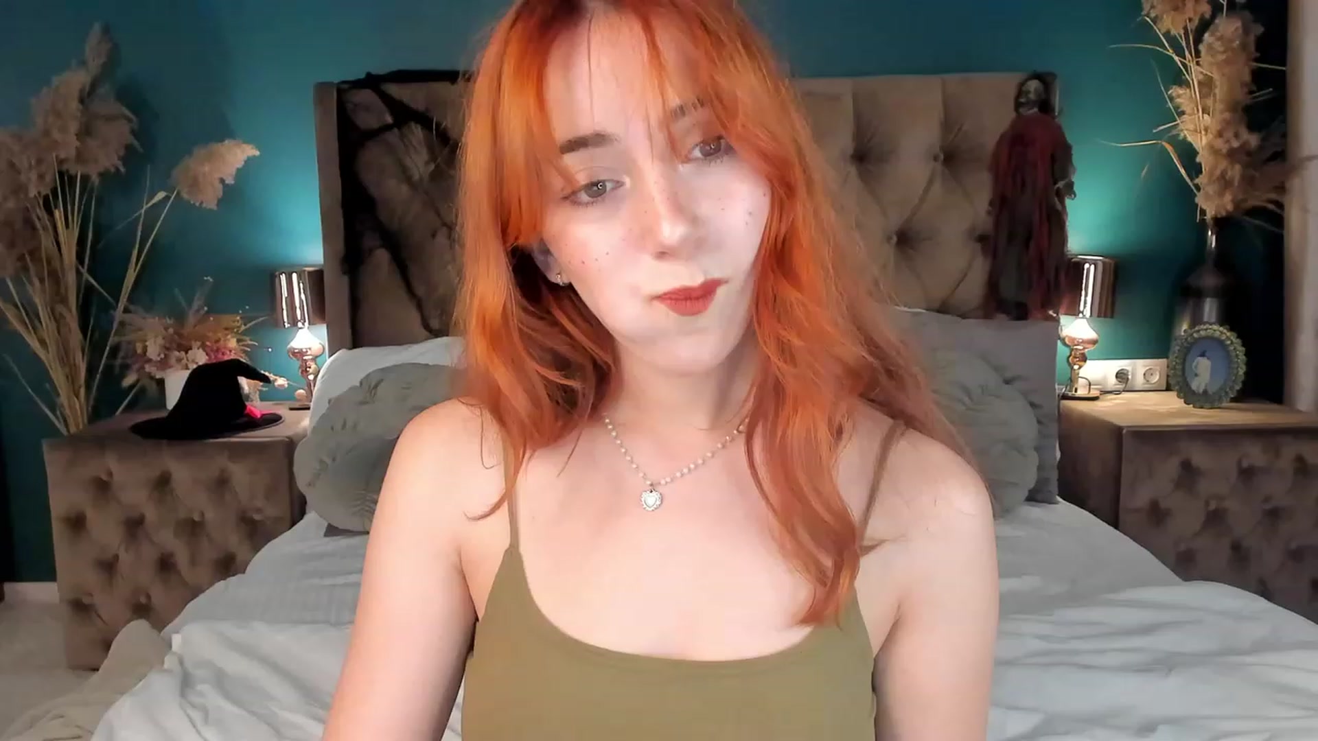 Gallery image thumbnail from ElsaYoung's myfreecams stream on, 11/02/2023, 13:45 image 9 of 20