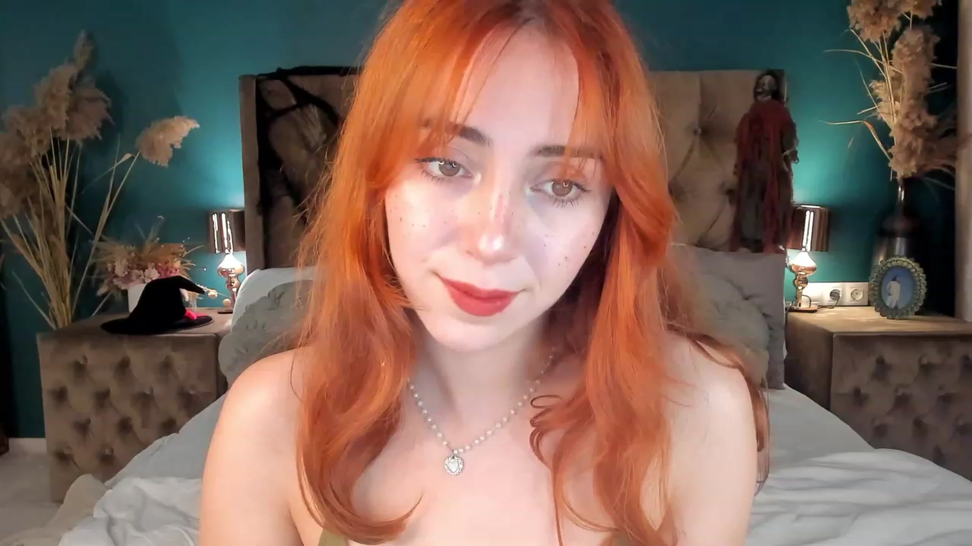 Gallery image thumbnail from ElsaYoung's myfreecams stream on, 11/02/2023, 14:27 image 20 of 20