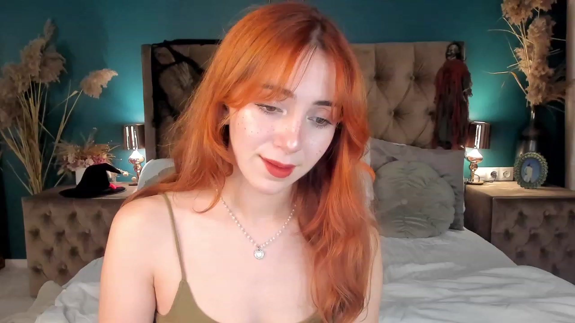 Gallery image thumbnail from ElsaYoung's myfreecams stream on, 11/02/2023, 14:27 image 13 of 20
