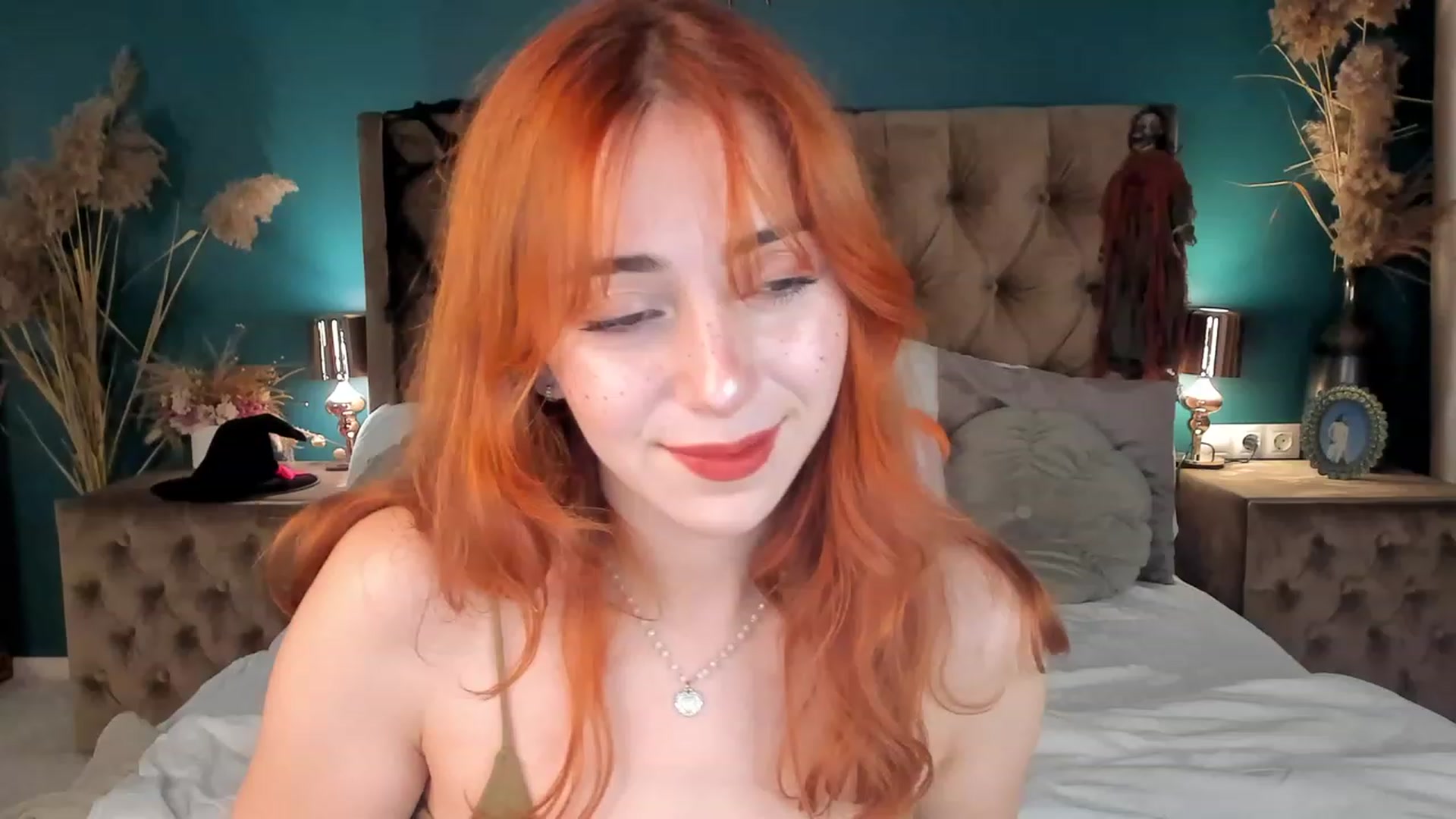 Gallery image thumbnail from ElsaYoung's myfreecams stream on, 11/02/2023, 14:27 image 10 of 20
