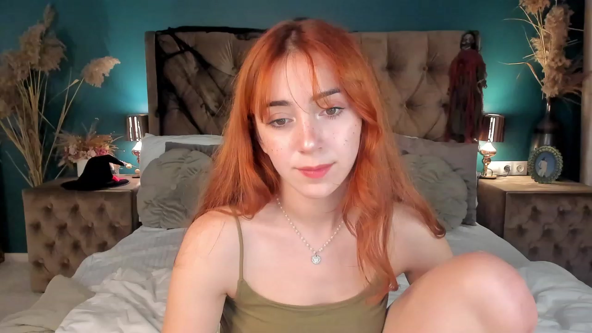 Gallery image thumbnail from ElsaYoung's myfreecams stream on, 11/02/2023, 15:11 image 8 of 20