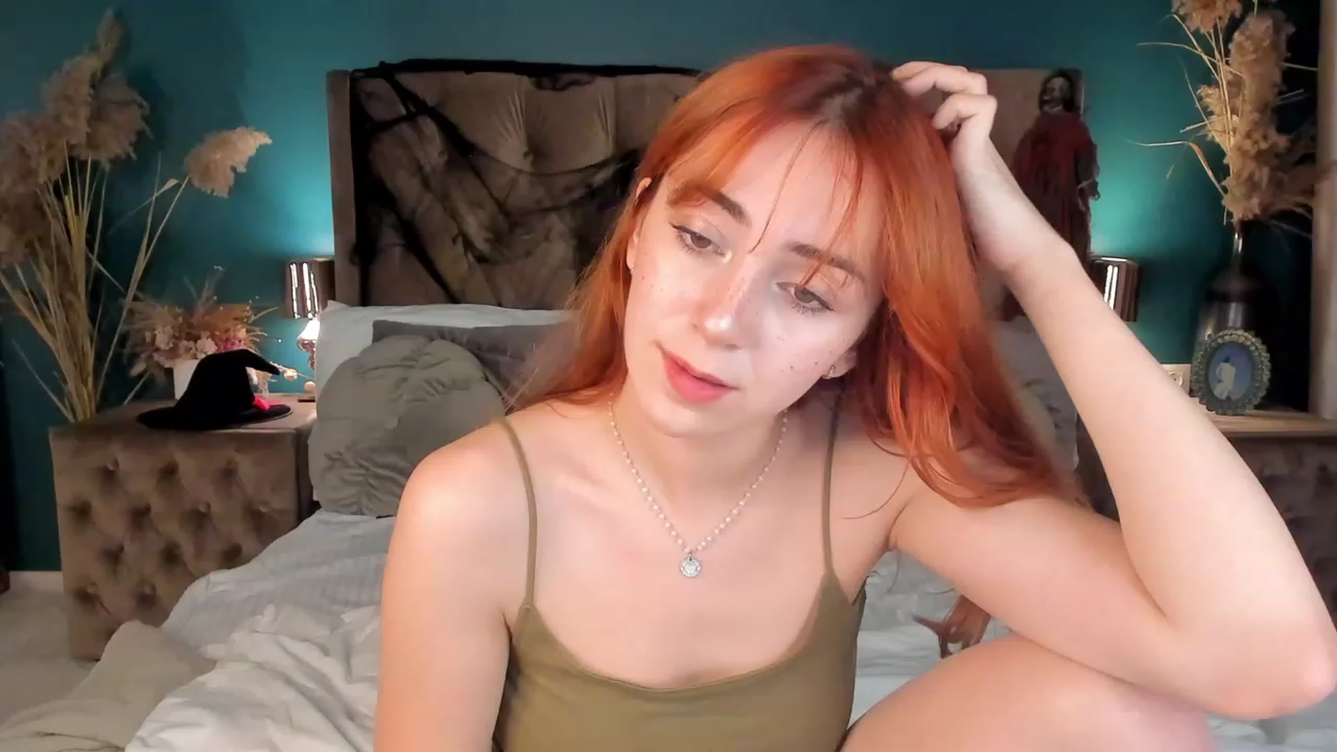 Gallery image thumbnail from ElsaYoung's myfreecams stream on, 11/02/2023, 15:11 image 5 of 20