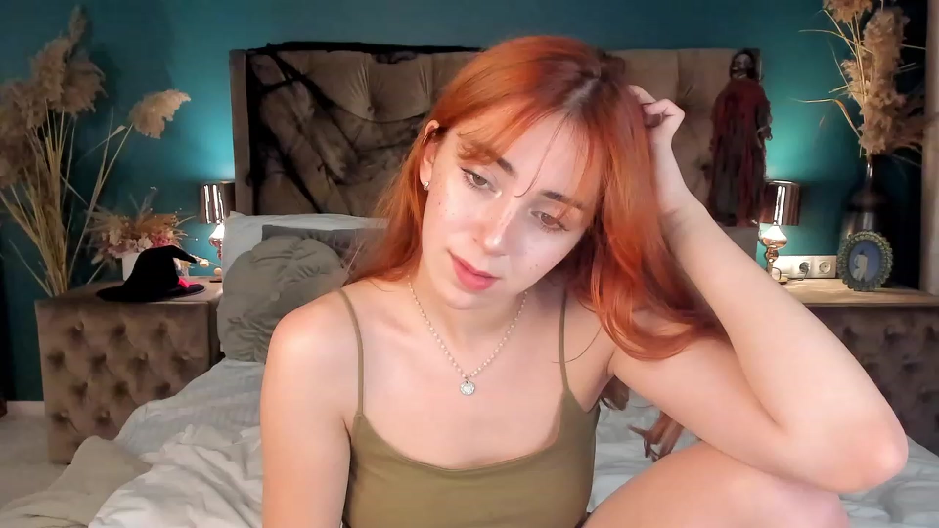 Gallery image thumbnail from ElsaYoung's myfreecams stream on, 11/02/2023, 15:11 image 6 of 20