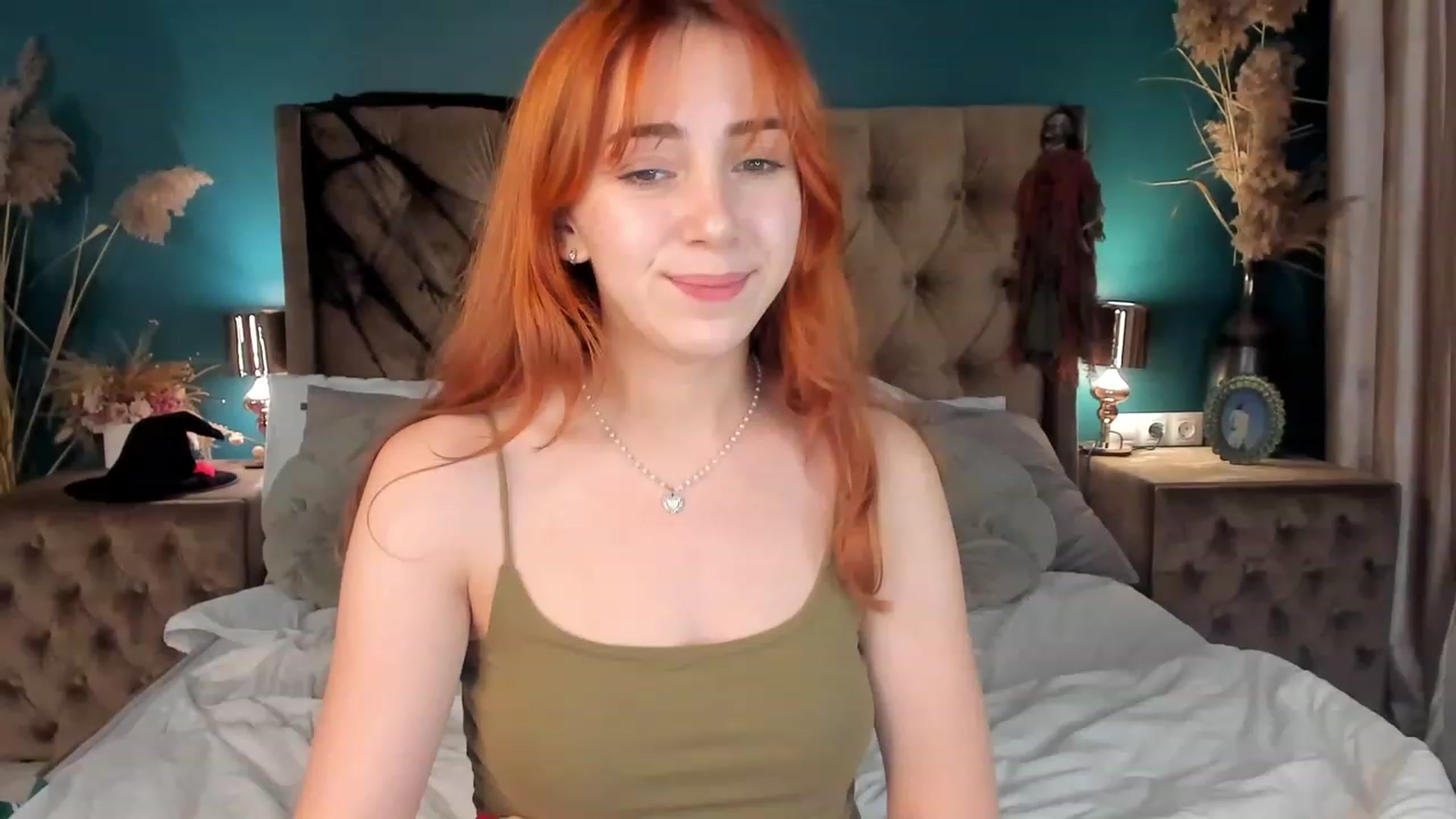 Gallery image thumbnail from ElsaYoung's myfreecams stream on, 11/02/2023, 18:53 image 11 of 20