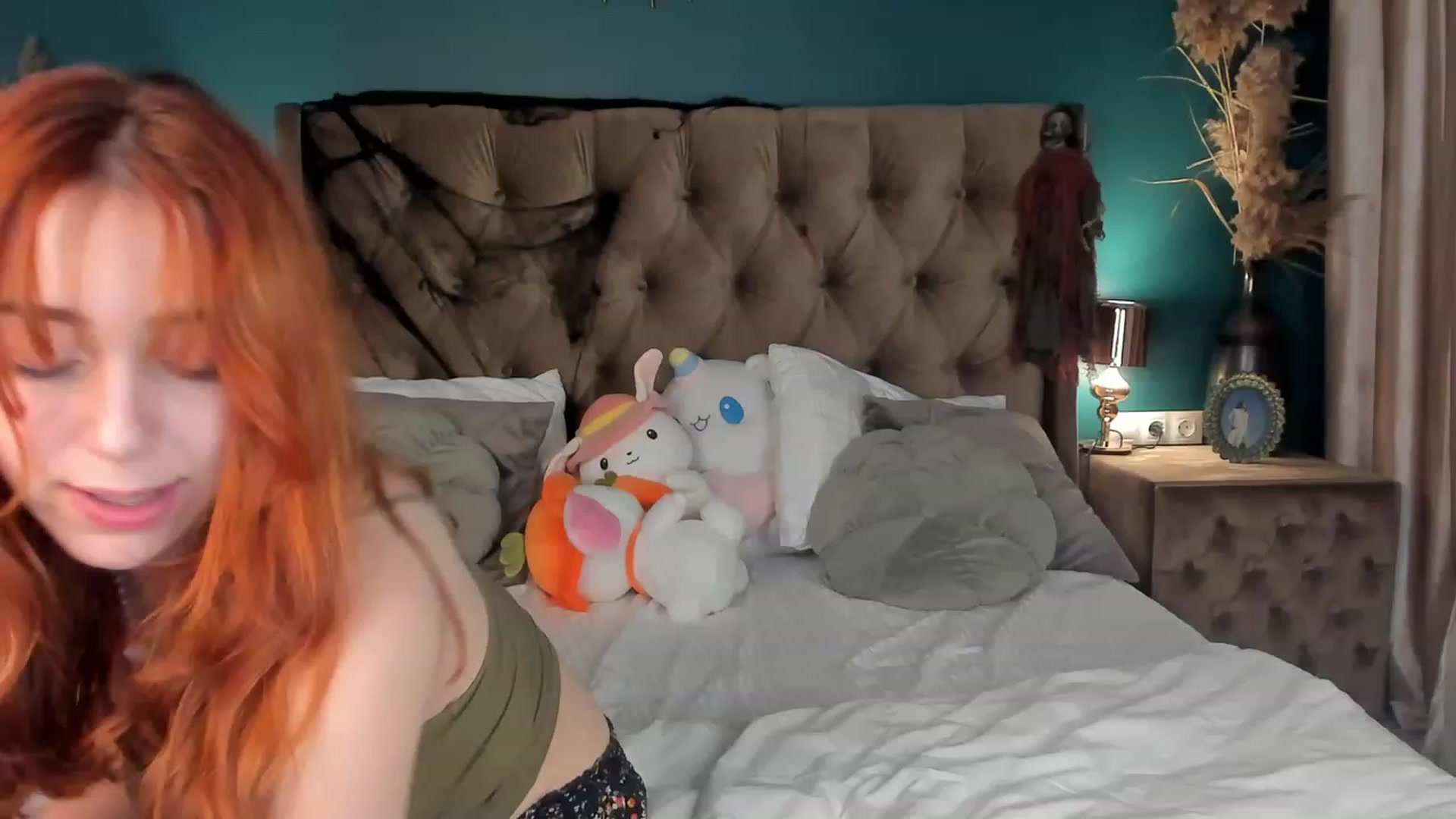 Gallery image thumbnail from ElsaYoung's myfreecams stream on, 11/02/2023, 18:53 image 15 of 20