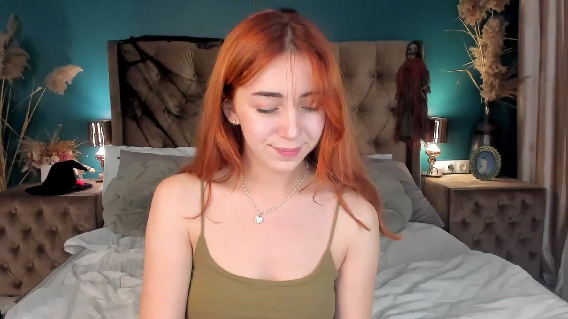 Gallery image thumbnail from ElsaYoung's myfreecams stream on, 11/02/2023, 18:53 image 16 of 20