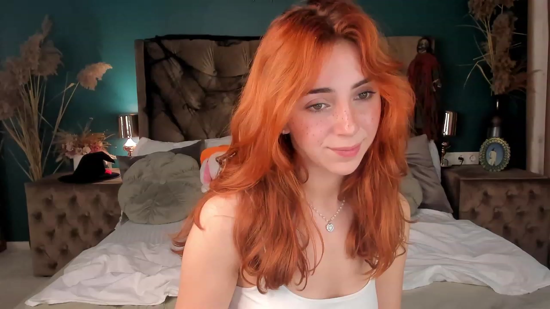 Gallery image thumbnail from ElsaYoung's myfreecams stream on, 11/03/2023, 14:35 image 5 of 20