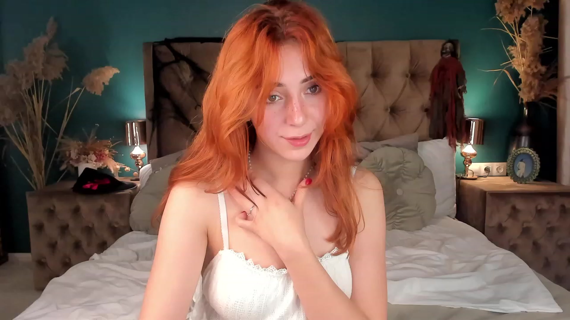 Gallery image thumbnail from ElsaYoung's myfreecams stream on, 11/03/2023, 20:28 image 4 of 20