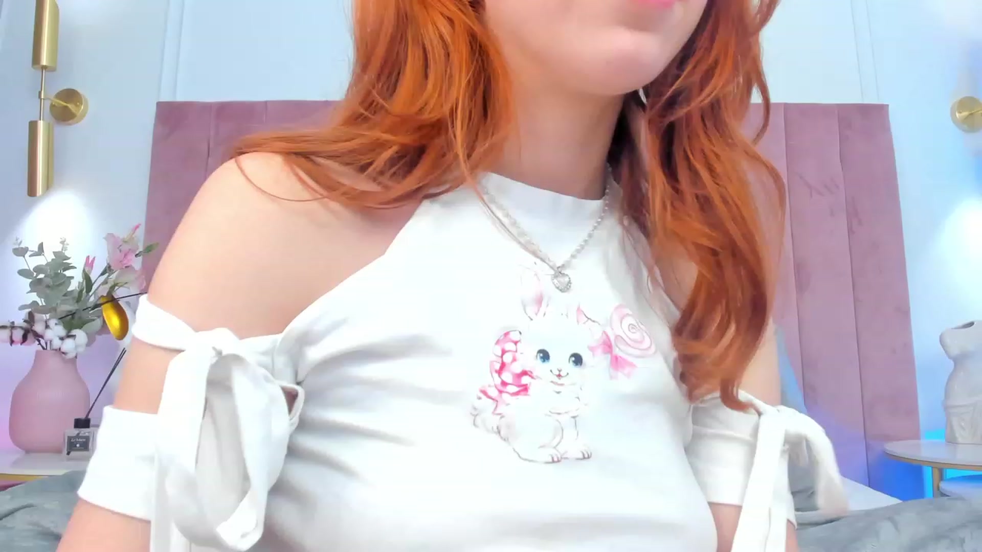 Gallery image thumbnail from ElsaYoung's myfreecams stream on, 11/04/2023, 19:57 image 15 of 20