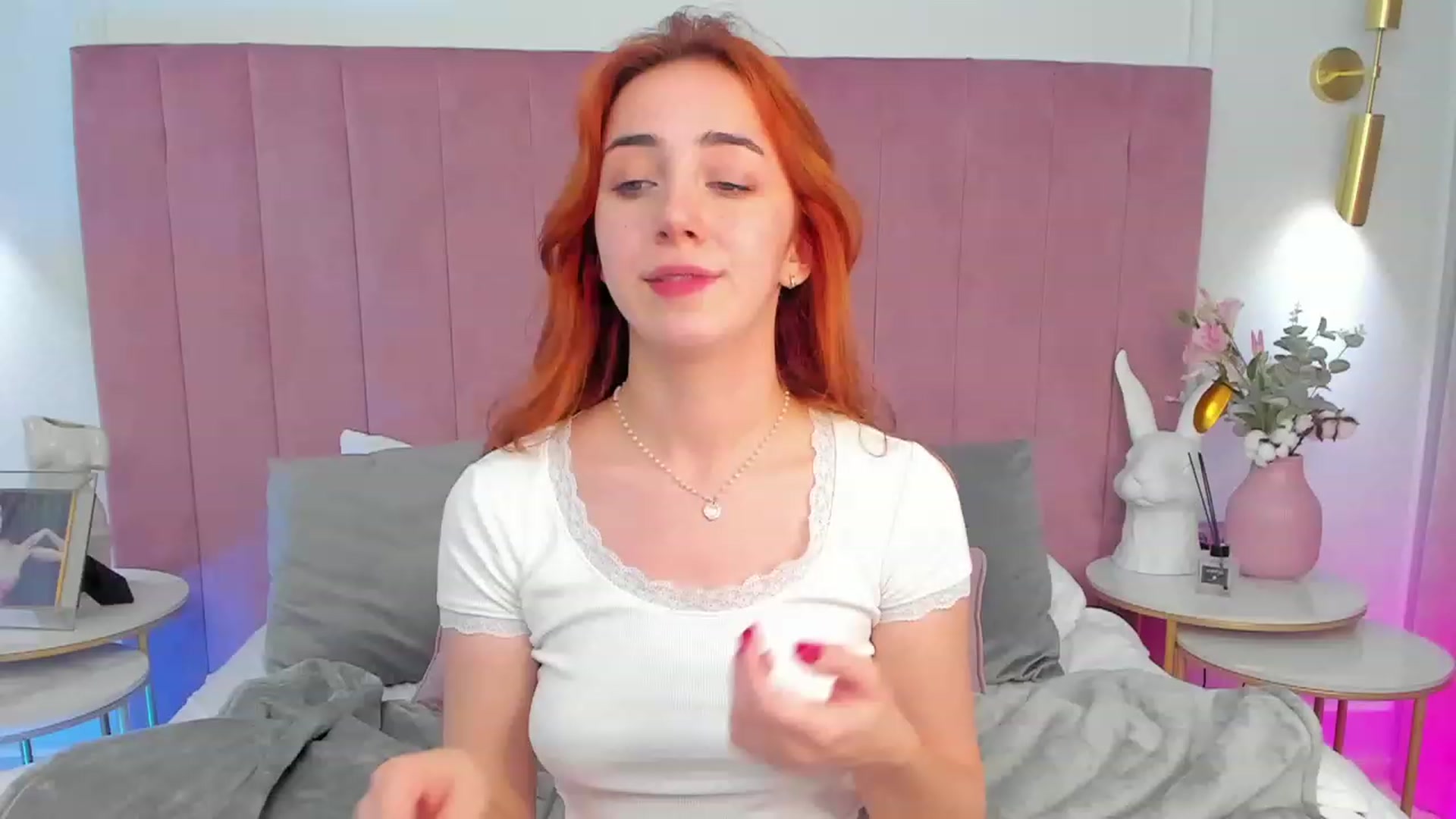 Gallery image thumbnail from ElsaYoung's myfreecams stream on, 11/07/2023, 22:36 image 9 of 20