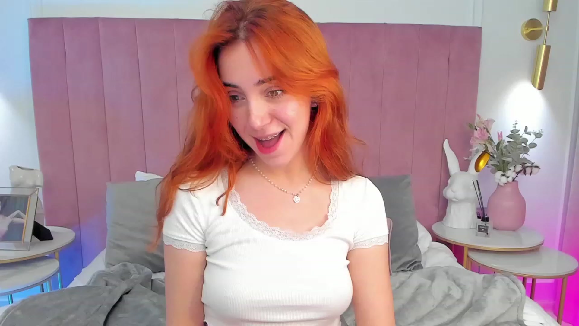 Gallery image thumbnail from ElsaYoung's myfreecams stream on, 11/07/2023, 22:36 image 20 of 20