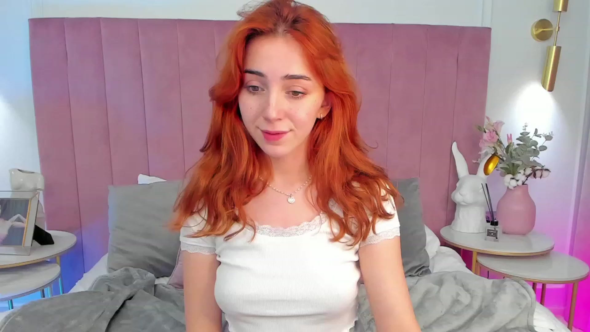 Gallery image thumbnail from ElsaYoung's myfreecams stream on, 11/07/2023, 22:36 image 12 of 20